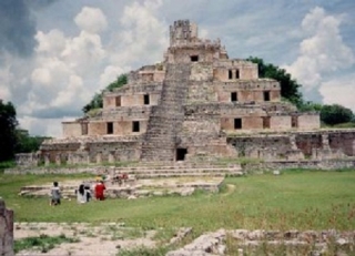 ek balam en excursion